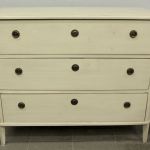 892 8125 CHEST OF DRAWERS